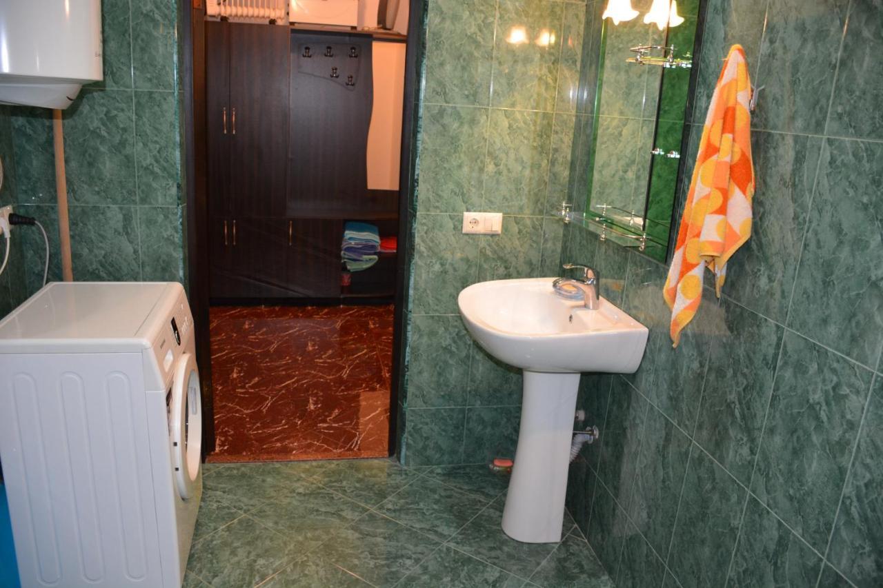Apartment Nona Vox バトゥーミ エクステリア 写真